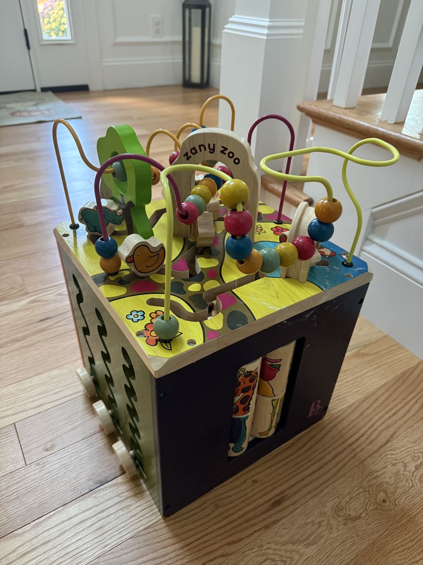 Zany Zoo Children’s Wooden Activity Cube Like New