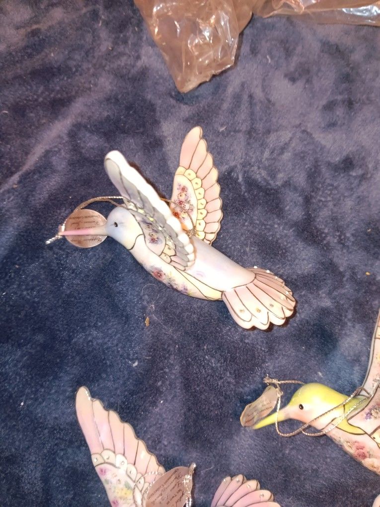 Fragile Porcelain Hummingbirds Heirloom In Flight Lena Liu