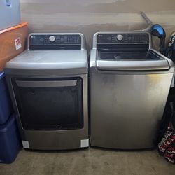 LG ThinQ Smart Washer & Dryer Set