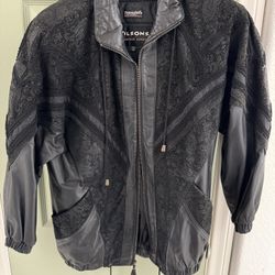 Unisex Wilson’s Leather embellishments 90s oversized bomber jacket 