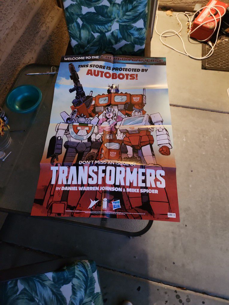 Image comics Transformers large poster great shape unframed deceptions Optimus prime 