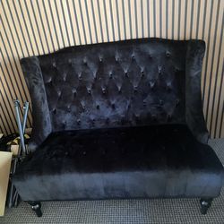 Black Tufted Loveseat / Accent Sofa – Modern