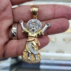Large 14k Gold Baby Jesus Divino Niño Pendant