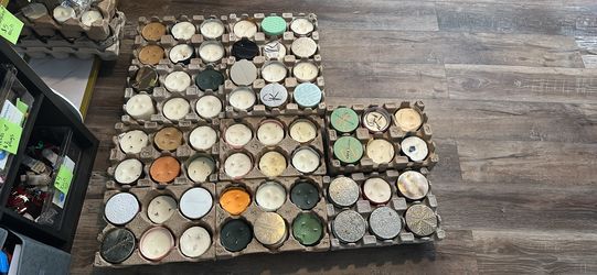 Bath And Body Works Broken Jar Style Candles