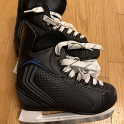 Hockey Skates Size 4 Y