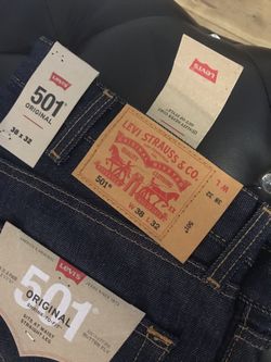 Men’s Levi jeans 38X32