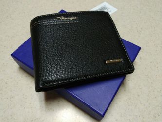 Brand new 100% real cow leather Men wallet