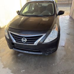 2016 Nissan Versa