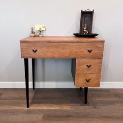 MCM Statement Desk