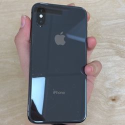 iPhone X 256GB Unlcoked $80 Down ✅