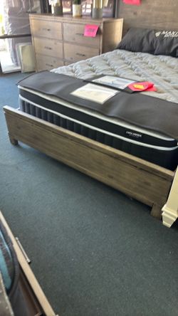 Queen bed