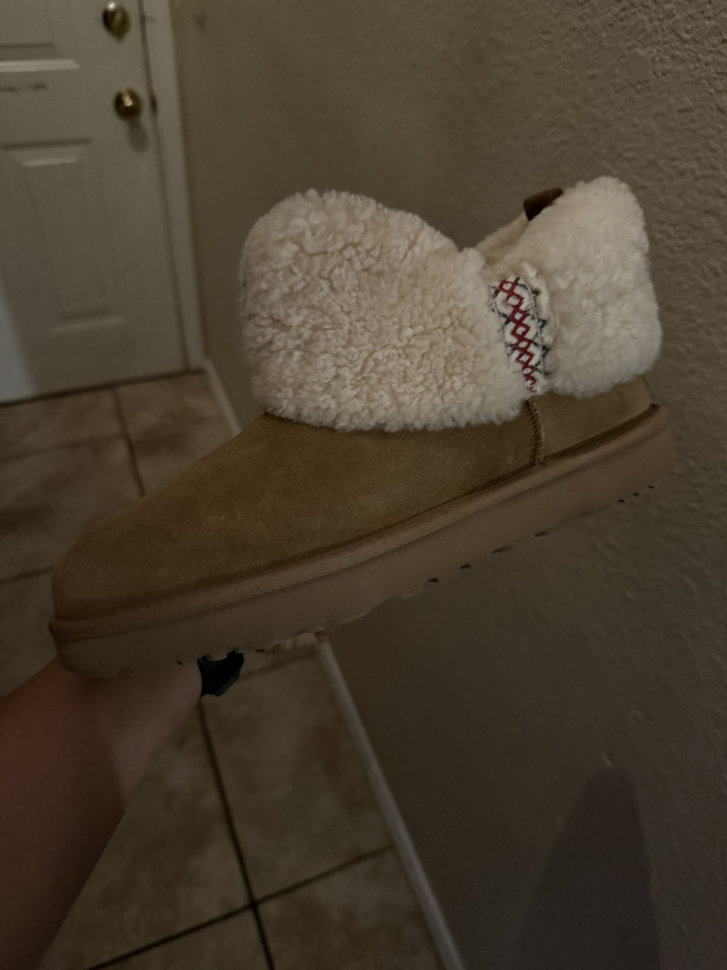 Uggs Mini Braid Booties