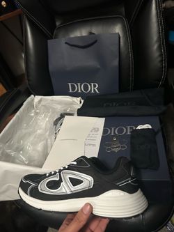 Dior b30