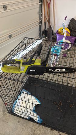Ryobi 10 in chainsaw Battery Powered