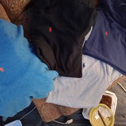 4 Polo Shirts 