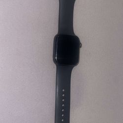 Apple Watch  Series 4 + Cellular 