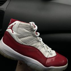 Jordan 11 Size 8.5