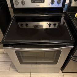 Whirlpool Electric Range Oven / 5 Burners / Working Great / Estufa Electrica