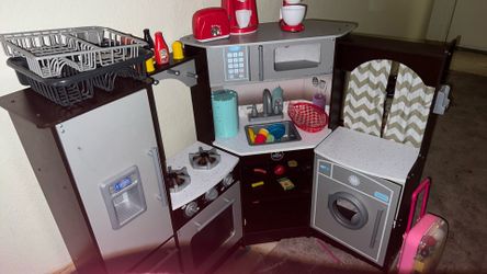 Kitchen play set
