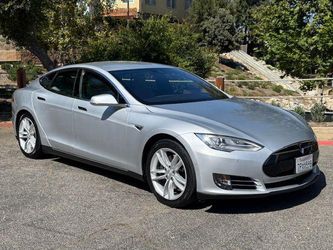 2015 Tesla Model S
