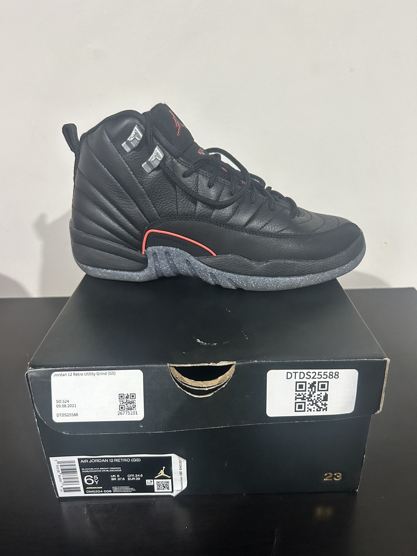 Air Jordan 12 Utility 'Grind'