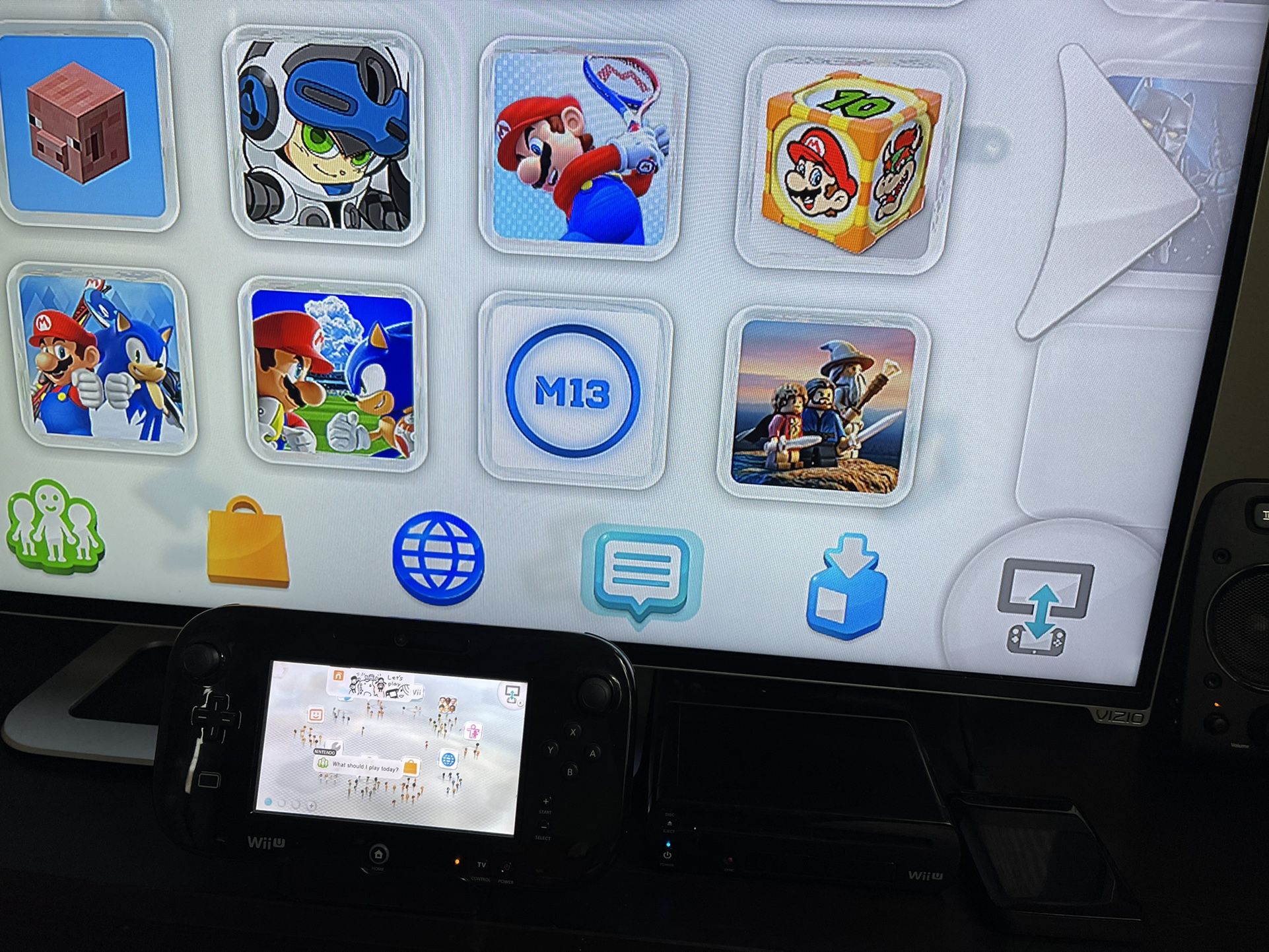 Wii U Black 32 GB with GamePad And Many Games!!! Super Smash Bros, Super  Mario 64, Xenoblade, Etc for Sale in Orange, CA - OfferUp