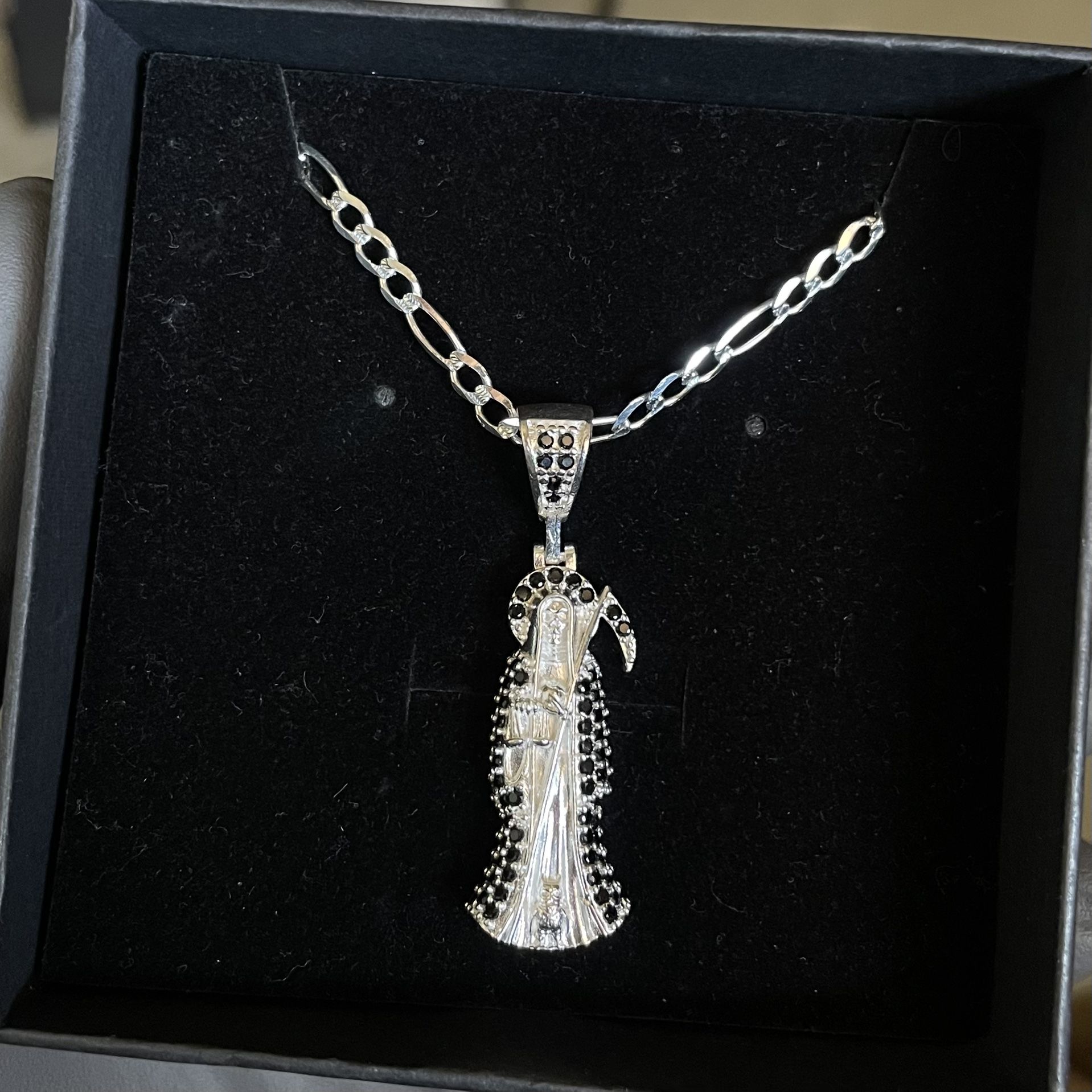 Santa Muerte Grim Reaper Pendant + 20in 3.5mm Figaro Chain