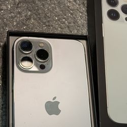 iPhone 13 PRO MAX Size UNLOCKED with Original Box 