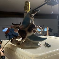 Cow jumps over the moon Lamp