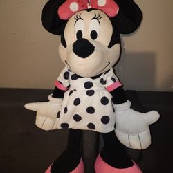 Minnie Mouse Stuffed Animal