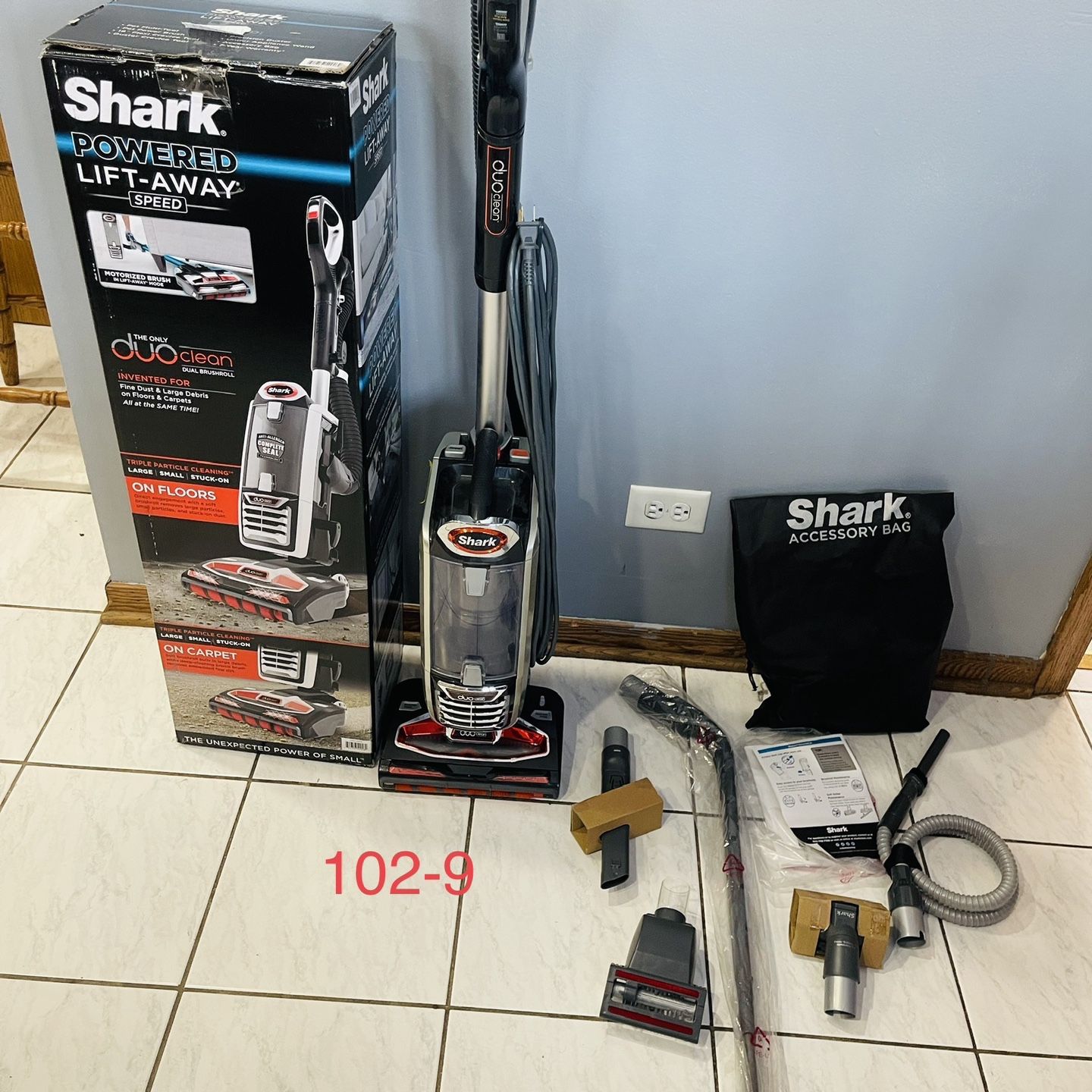 shark duoclean model uv810