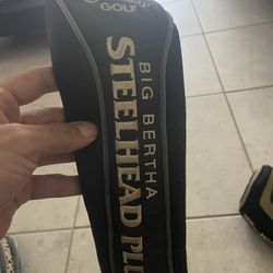 Callaway steelhead golf club head cover. 