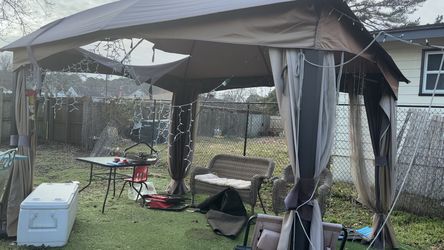 Smoking , grill,and gas