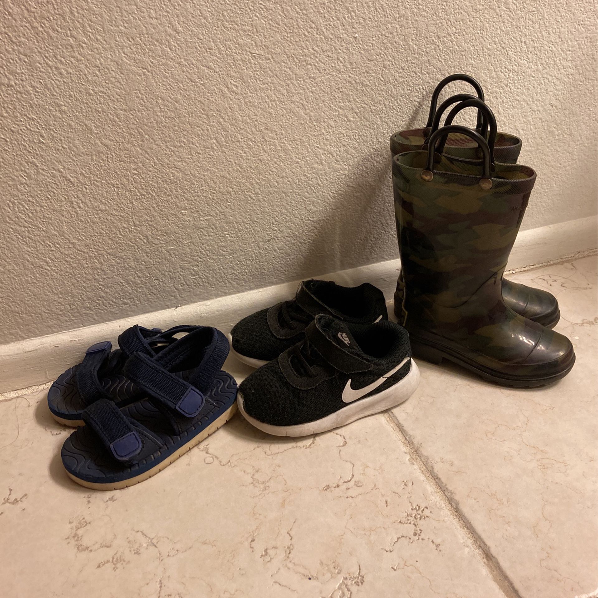 3 Pair Boy Shoes Rain Boots Sandals