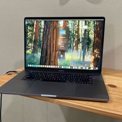 Apple MacBook Pro16inch 2019 i7 2.6ghz 500gb 16gb Excellent Condition!