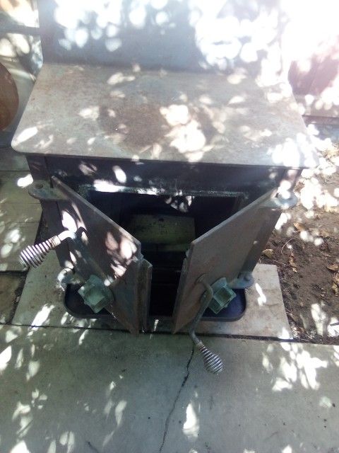 Wood Stove For Sale $250.00