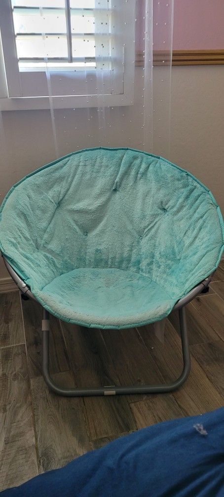 Urban Lifestyle Faux Fur. Foldable Saucer Chair, Teal