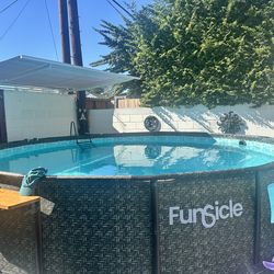 16’ Above Ground Pool!