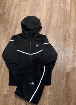 Nike tech set