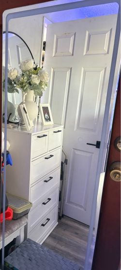 Light up mirror