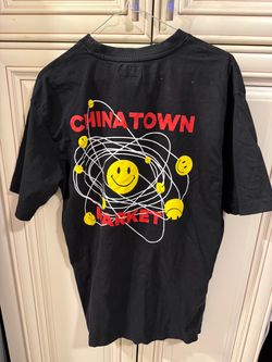 Chinatown Market Graphic Tee - L