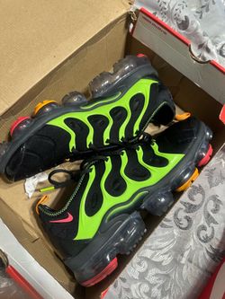 Nike Vapormax plus size 12