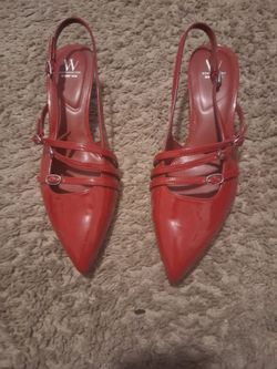 Worthington Size 9.5 Patent Leather Shoes