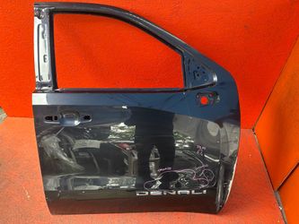 2019 - 2023 GMC Sierra Denali 1500 Right Passenger Side Front Door Shell OEM