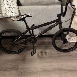 Kids BMX BIKE