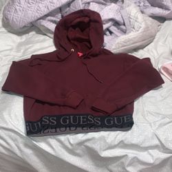 Guess Sweatshirt