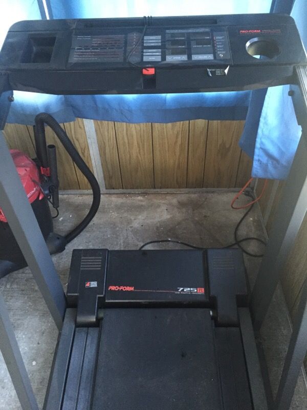 Pro form 725 TL low profile treadmill