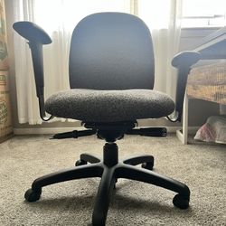 TR2 SitOnIt seating Task chair. Height And Positioning Adjustable
