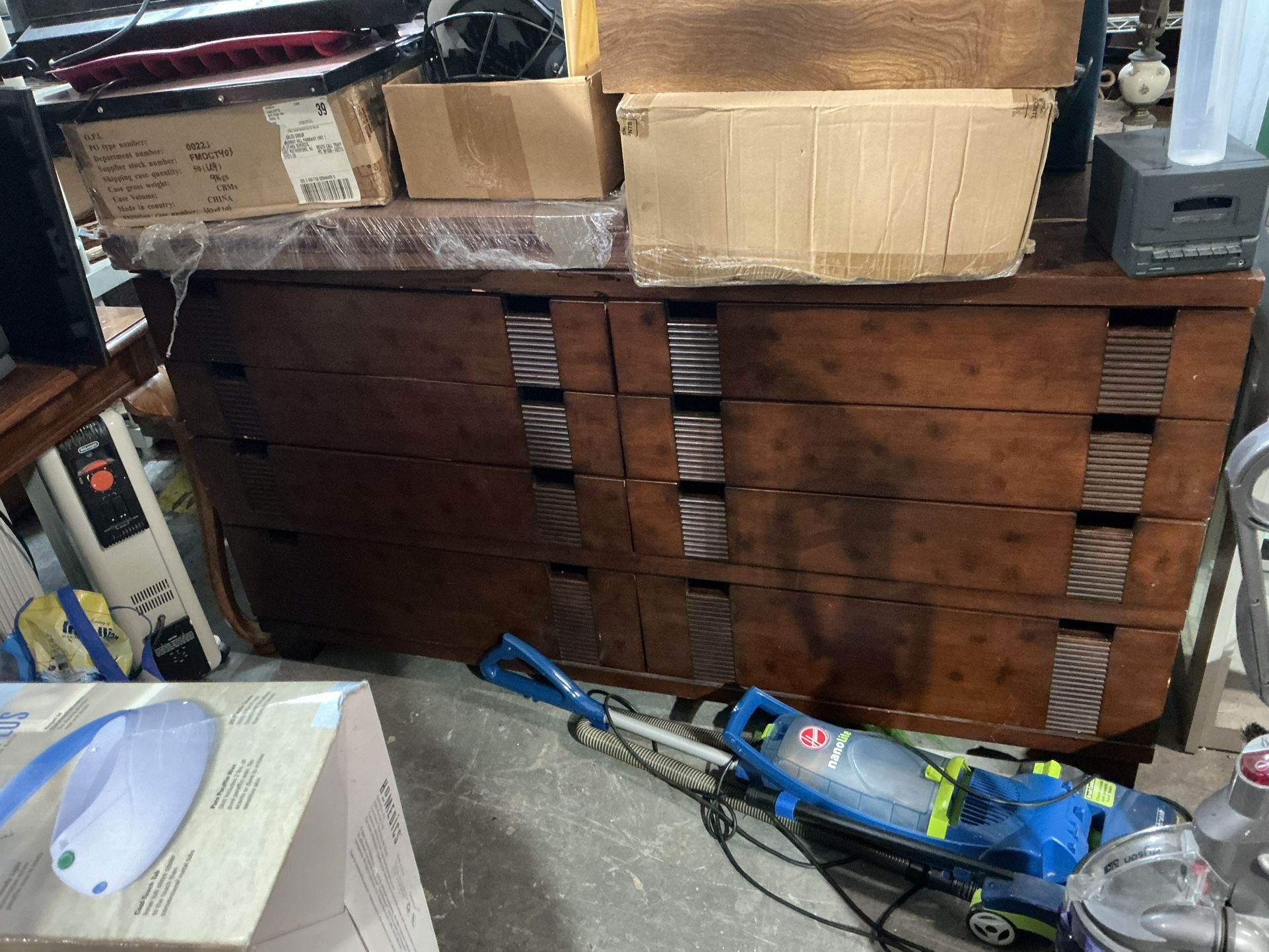 Dresser