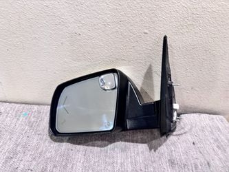2014 to 2021 TOYOTA TUNDRA MIRROR LH